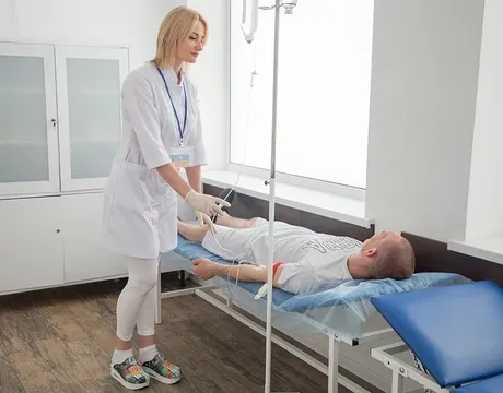 Як оформити свого родича до будинку для людей похилого віку?